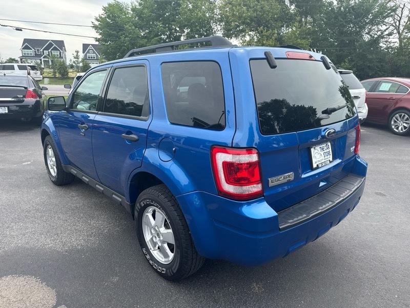 Ford Escape XLT 4WD 2012
