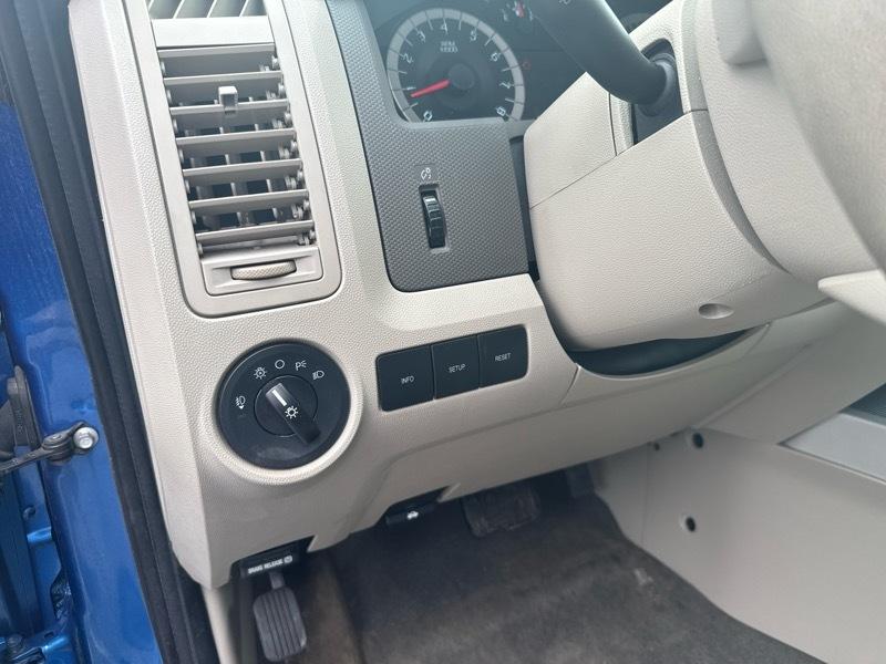 Ford Escape XLT 4WD 2012