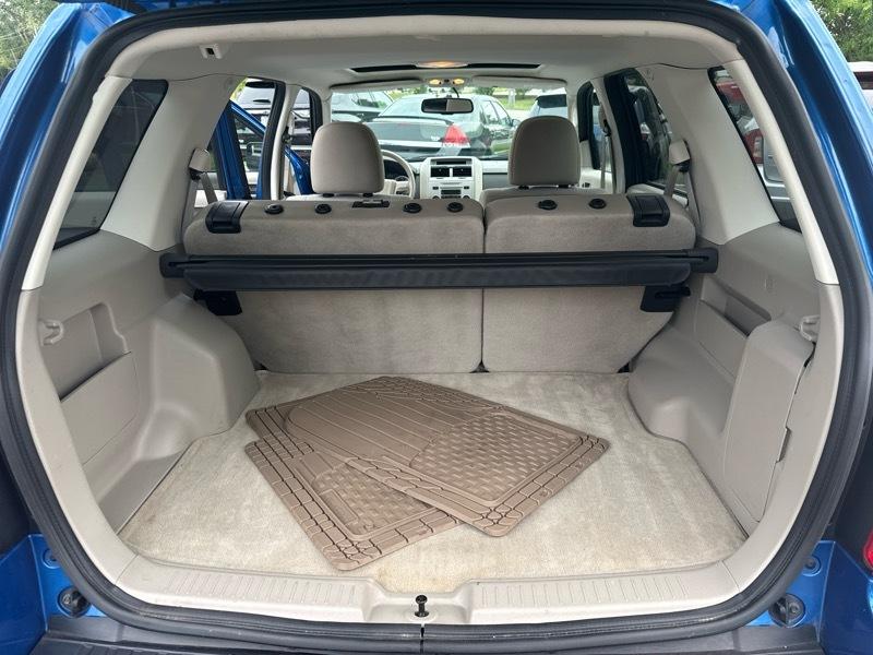 Ford Escape XLT 4WD 2012