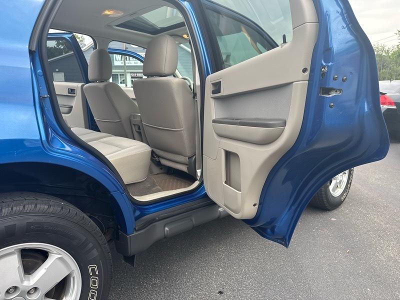 Ford Escape XLT 4WD 2012