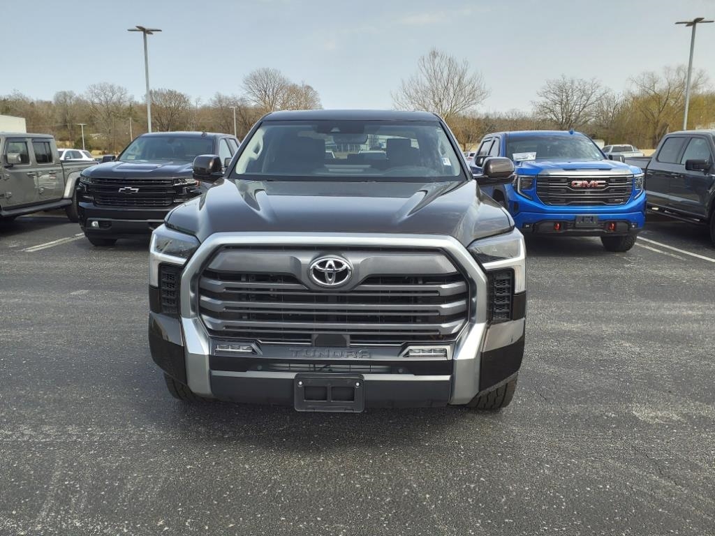 Used 2022 Toyota Tundra Limited with VIN 5TFJA5AB4NX006669 for sale in Little Rock