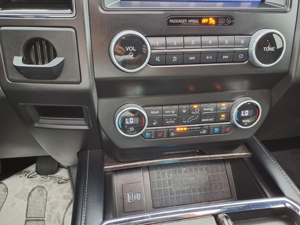 Ford Expedition  2021 Ford Expedition  2021