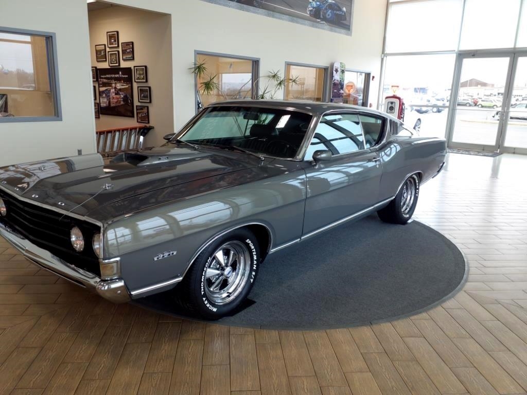 Ford Torino  1969