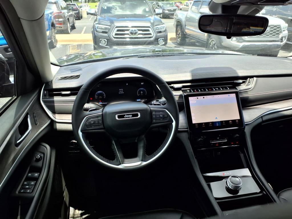 Jeep Grand Cherokee  2024