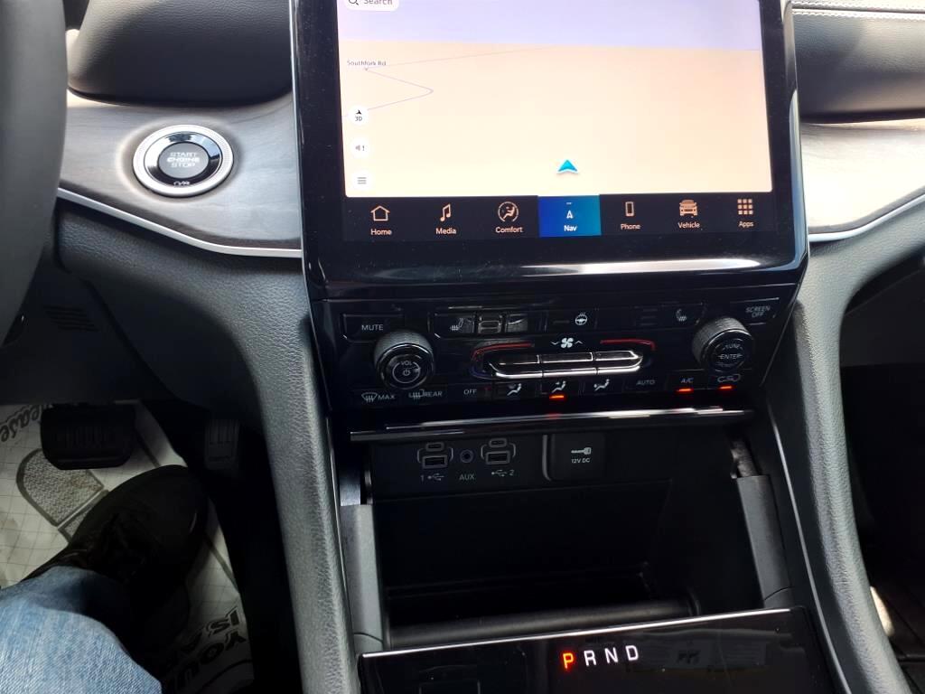 Jeep Grand Cherokee  2024