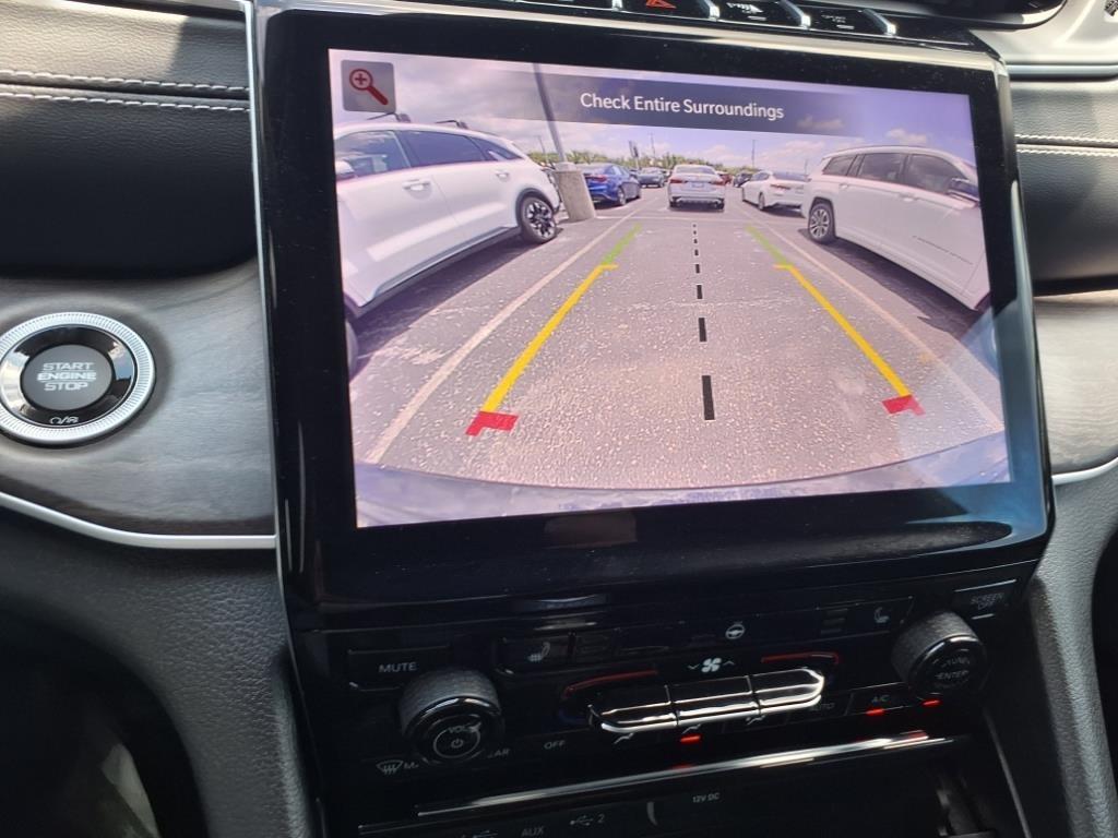 Jeep Grand Cherokee 2WD 4dr Limited 2024