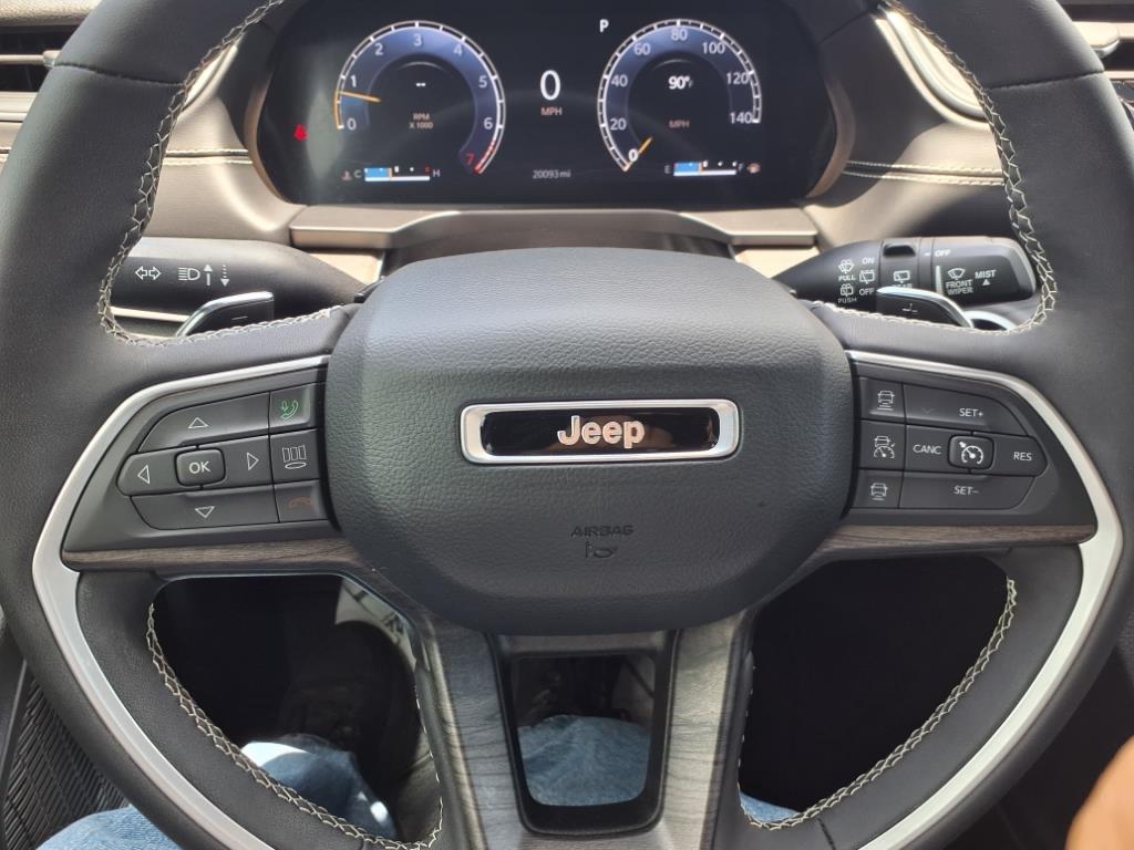 Jeep Grand Cherokee 2WD 4dr Limited 2024