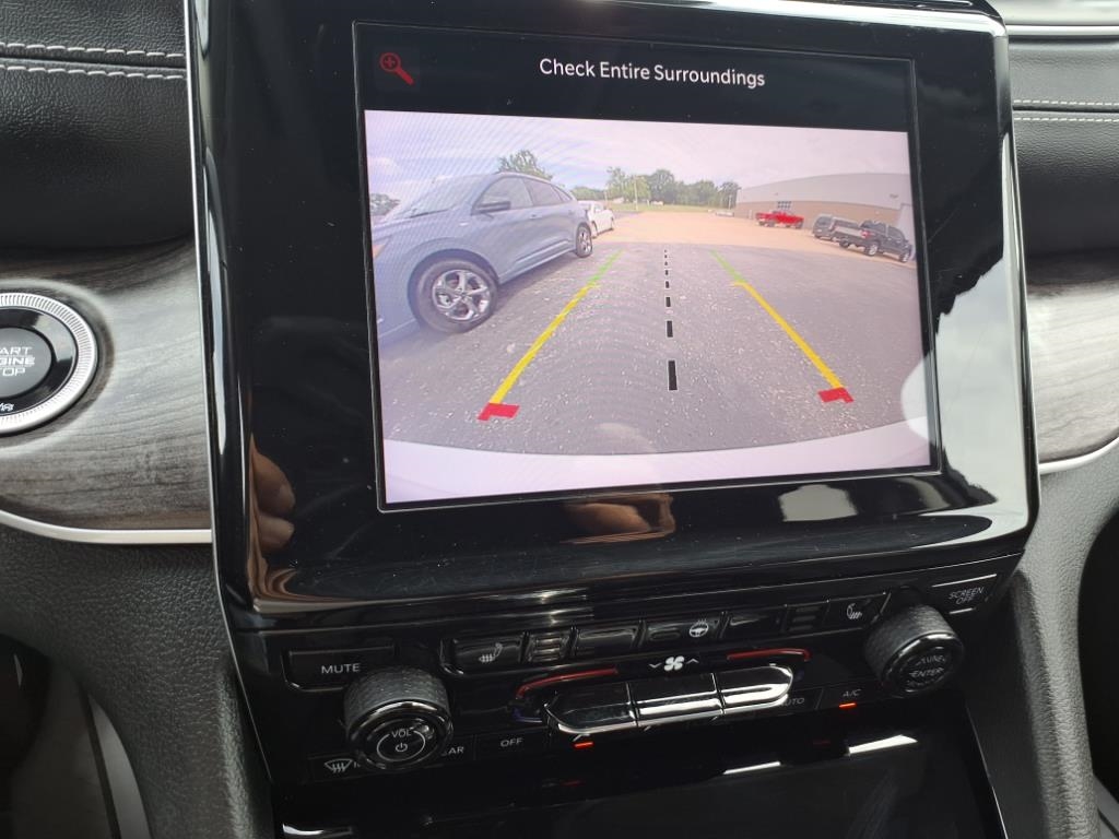 Jeep Grand Cherokee L  2022 Jeep Grand Cherokee L  2022