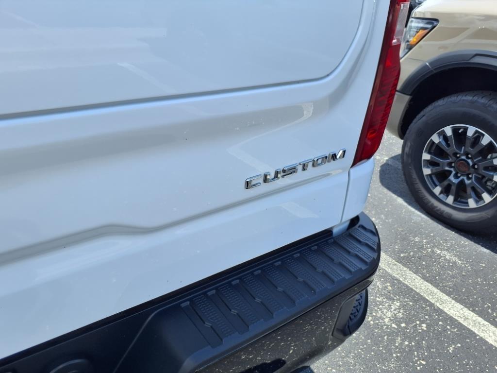 Chevrolet Silverado 1500  2024