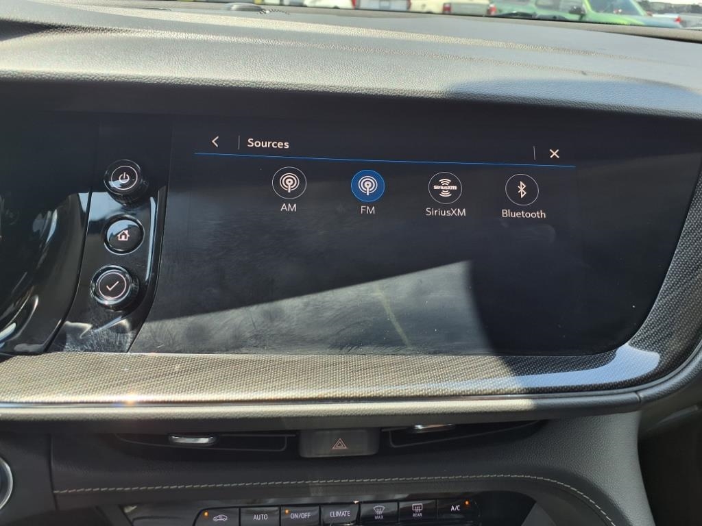 Buick Envision  2022