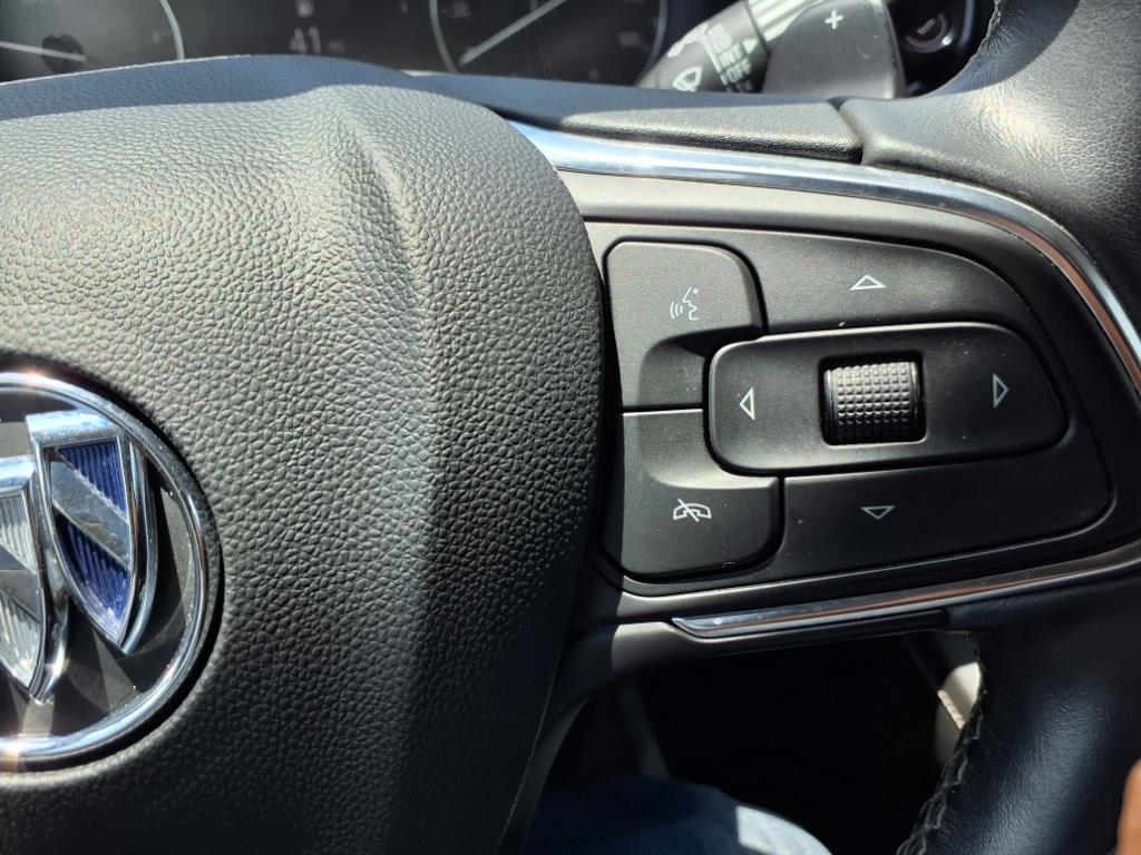 Buick Envision  2022