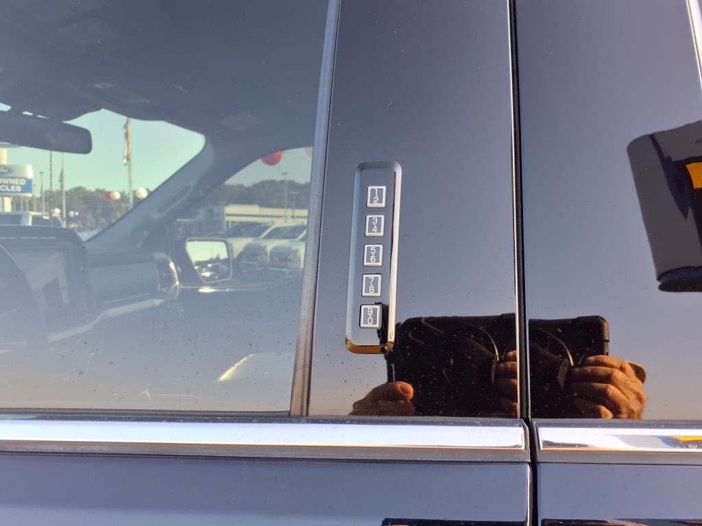 Ford F-150  2021 Ford F-150  2021