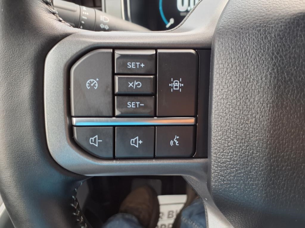 Ford F-150 Lariat SuperCrew 5.5-ft. Bed 4WD 2022