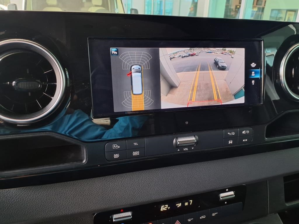 Mercedes-Benz Sprinter Van  2020