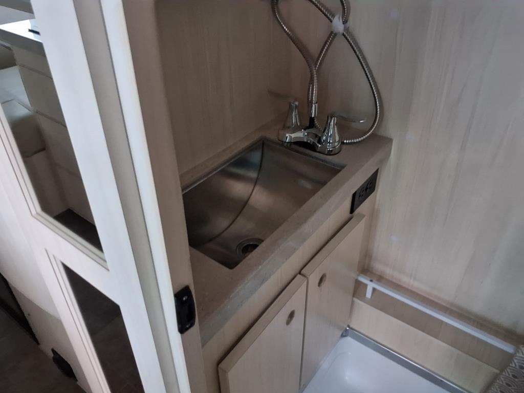 Mercedes-Benz Sprinter Van  2020