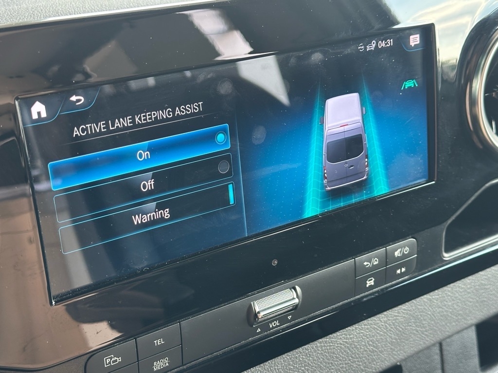 Mercedes-Benz Sprinter Van  2020