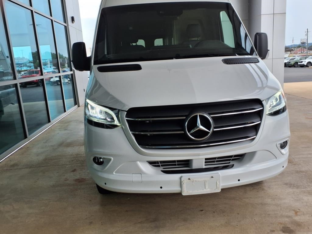 Mercedes-Benz Sprinter Van  2020
