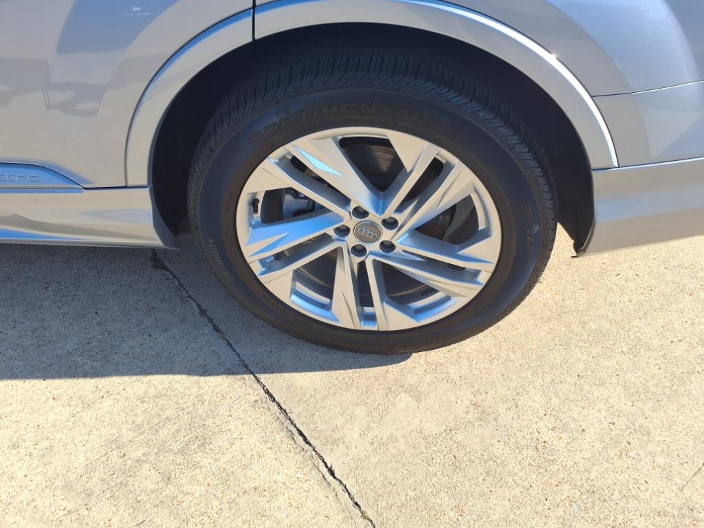 Audi Q7  2021 Audi Q7  2021