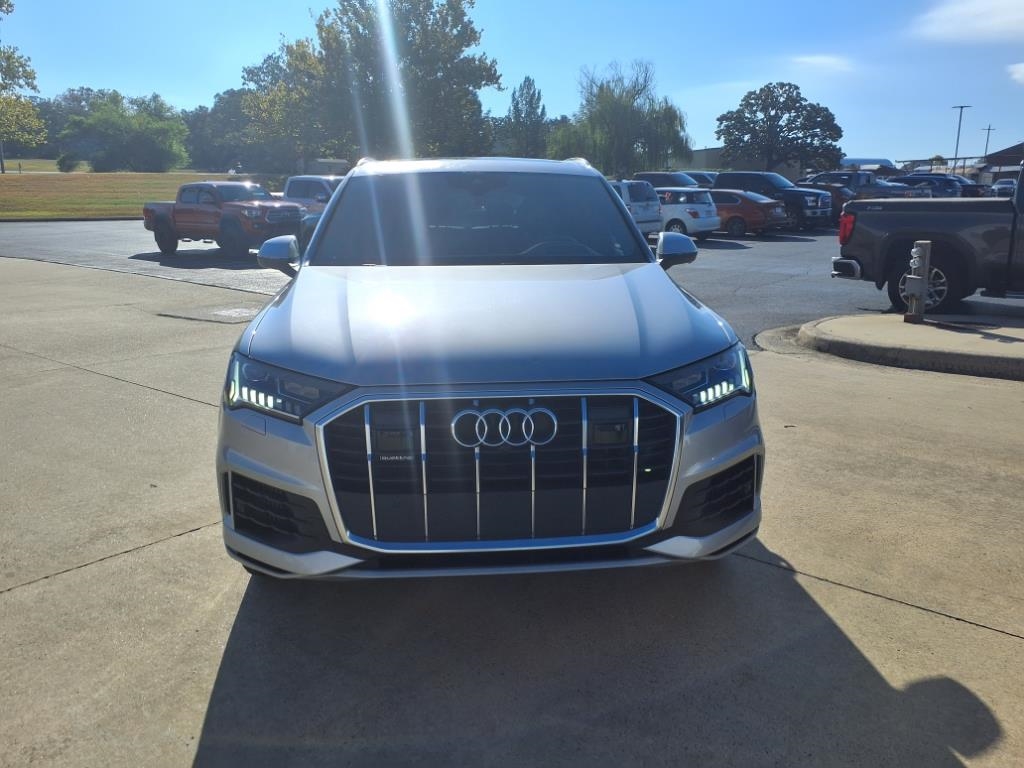 Audi Q7  2021