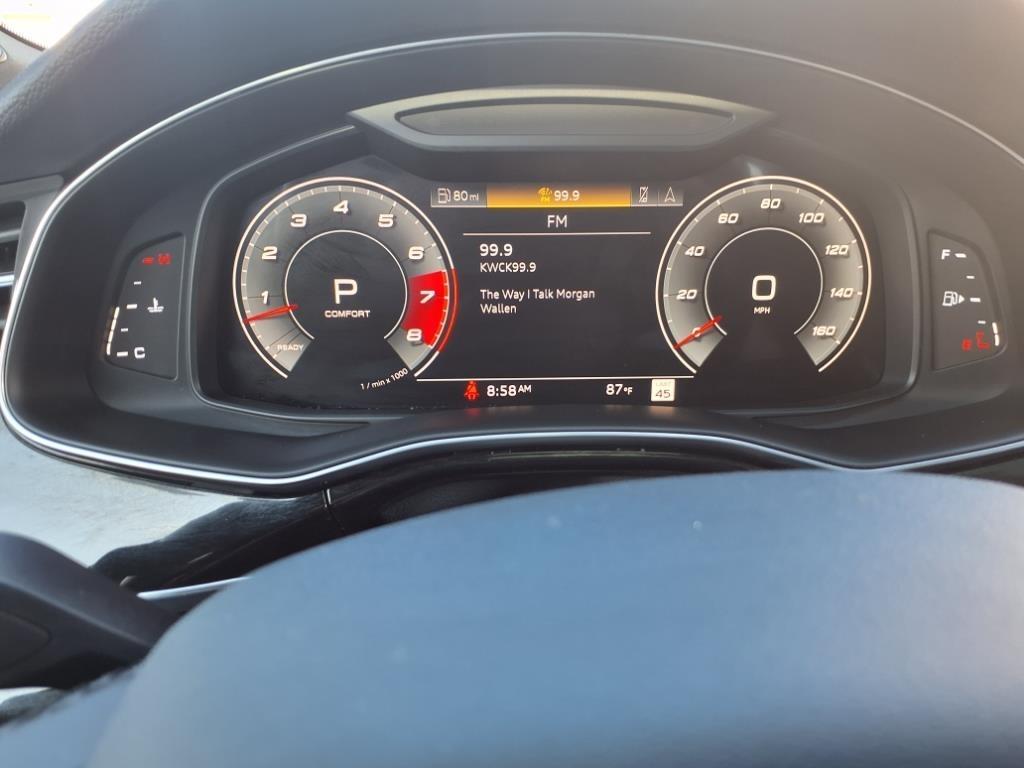 Audi Q7  2021