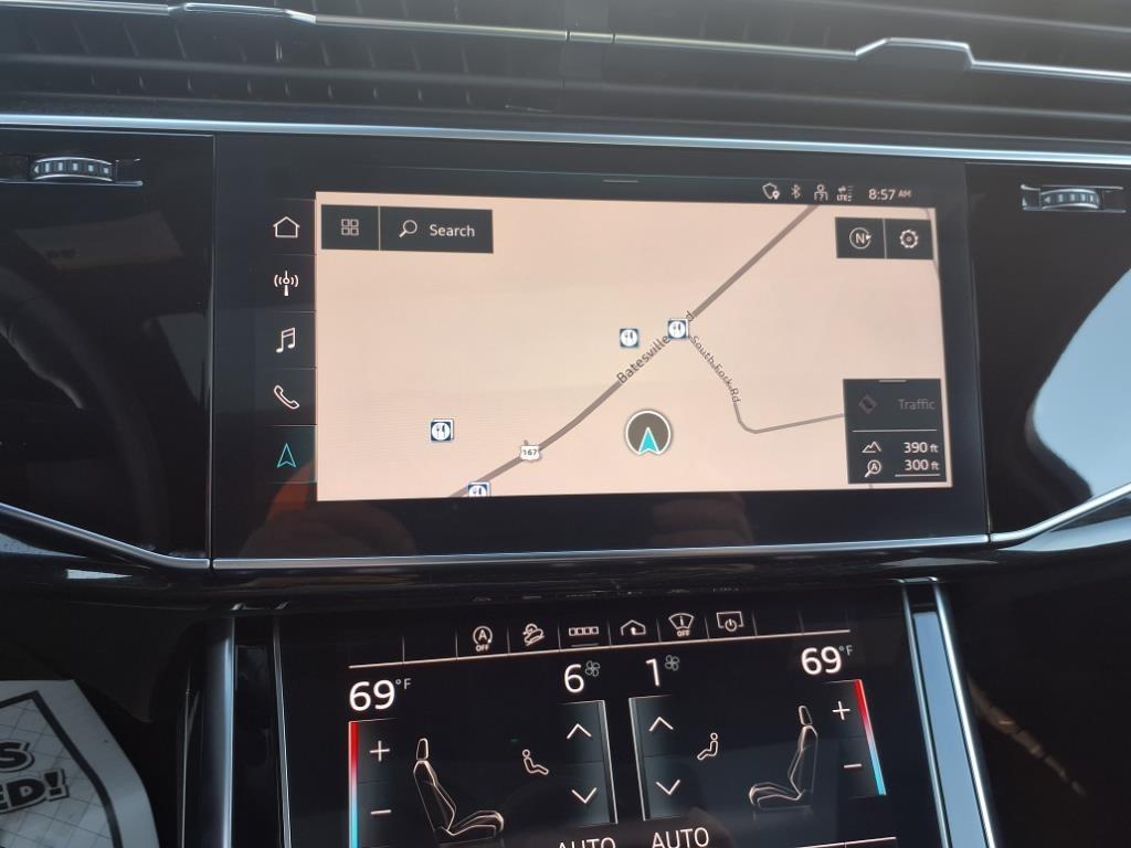 Audi Q7  2021