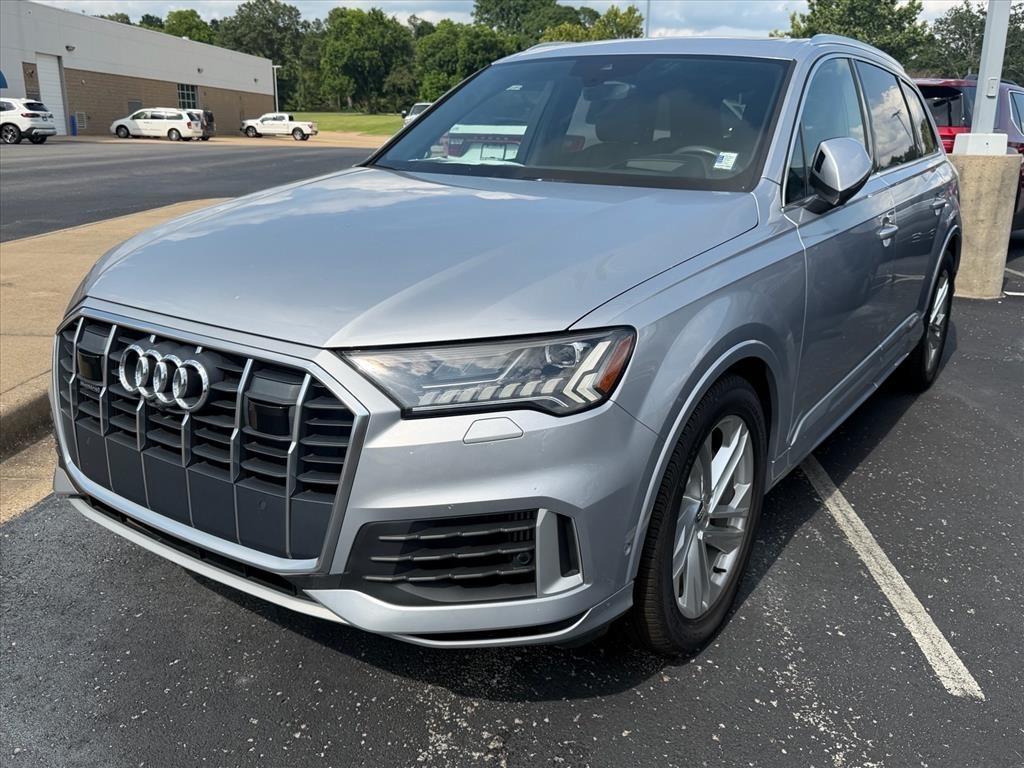 Audi Q7  2021