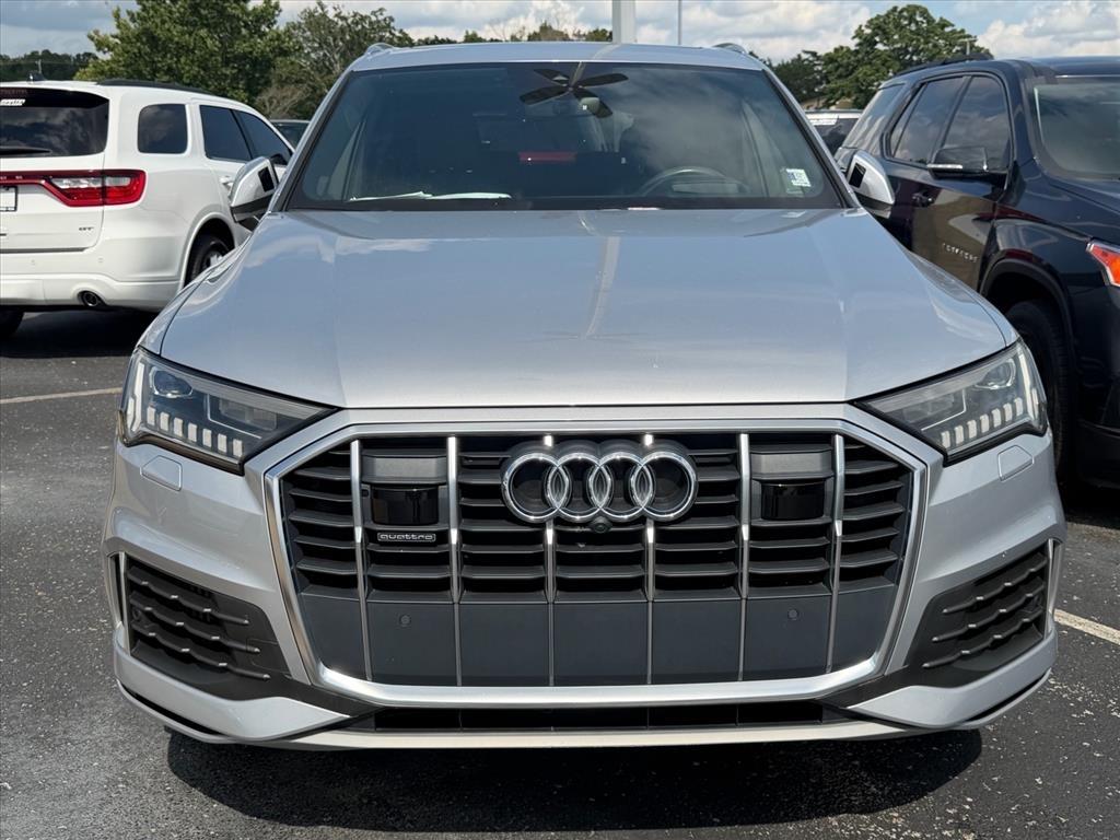 Audi Q7  2021