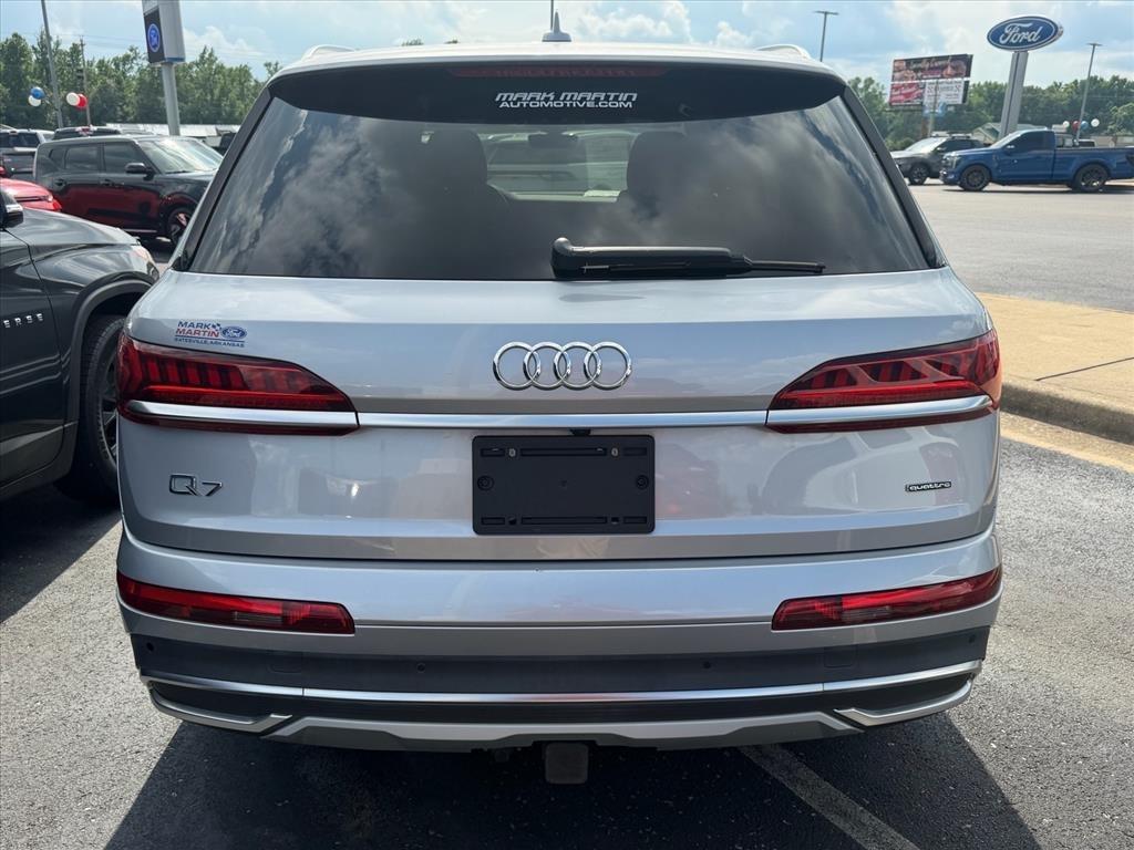 Audi Q7  2021