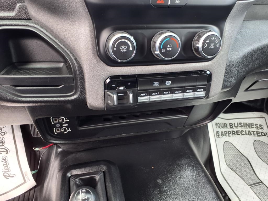 RAM 3500 Chassis Cab  2023