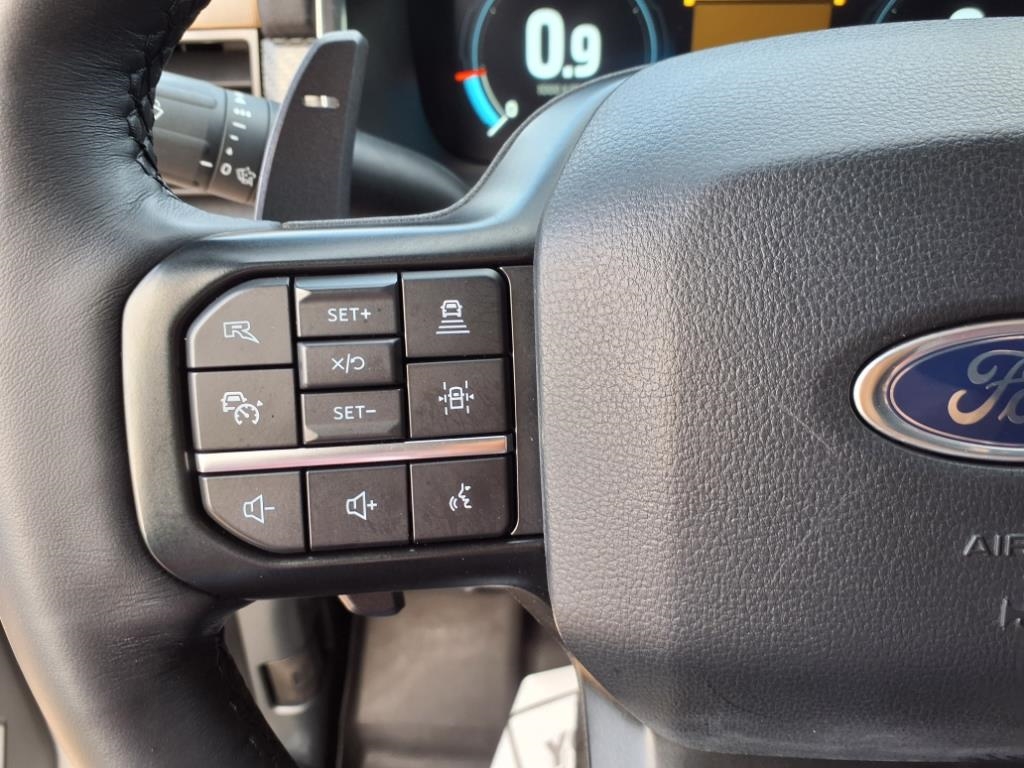Ford F-150  2023 Ford F-150  2023