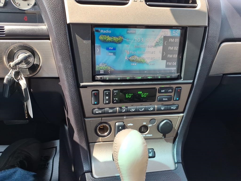 Ford Thunderbird  2005