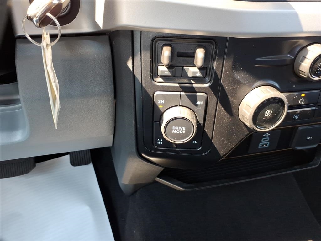 Ford Super Duty F-250 SRW  2026