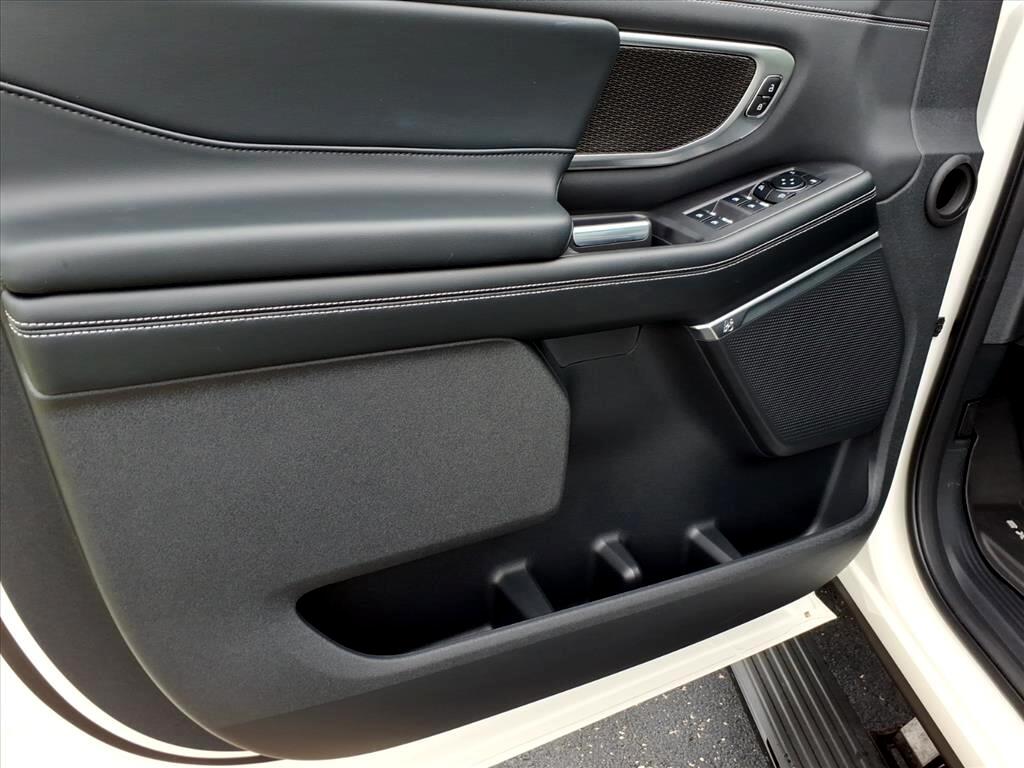 Ford Expedition  2025