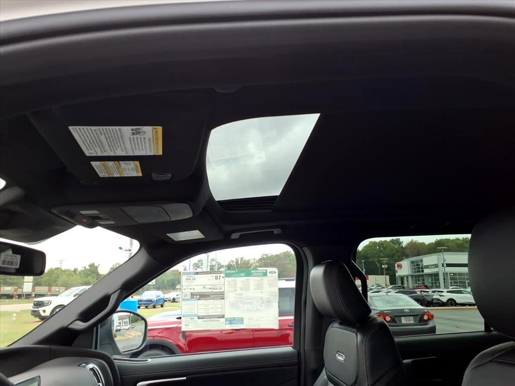 Ford Expedition  2025