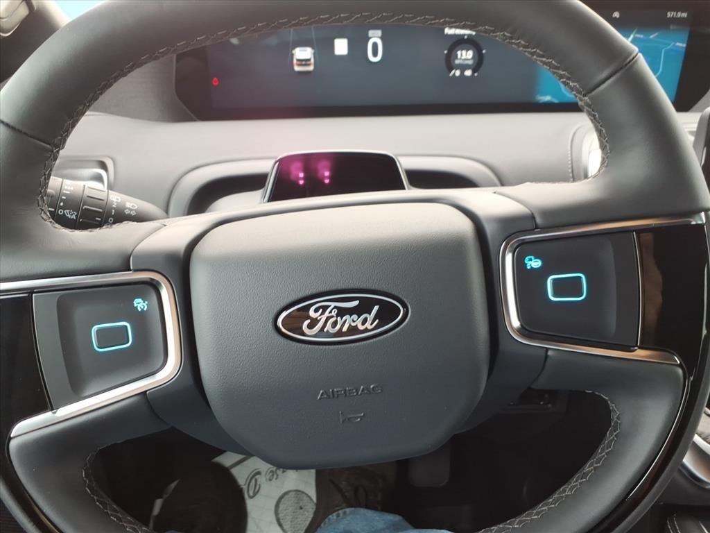 Ford Expedition  2025