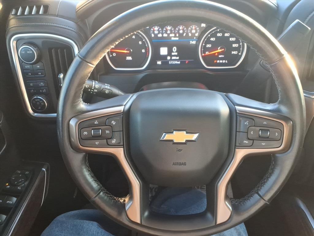 Chevrolet Silverado 1500 LTD 4WD Crew Cab 147" High Country 2022