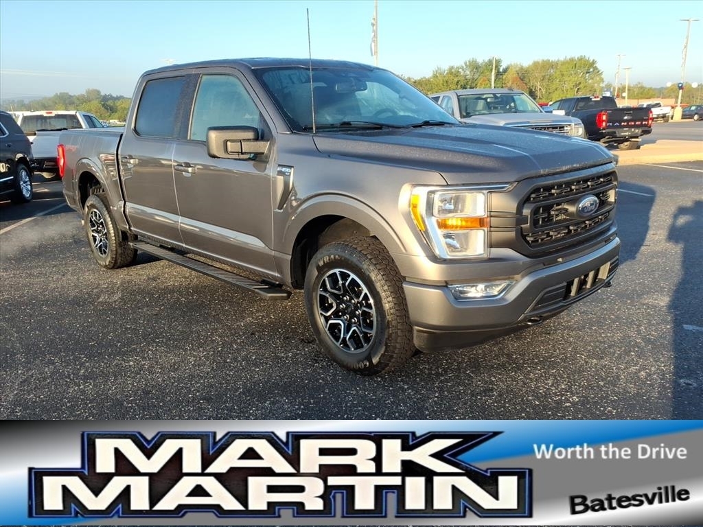 2022 Ford F-150 XLT's photo