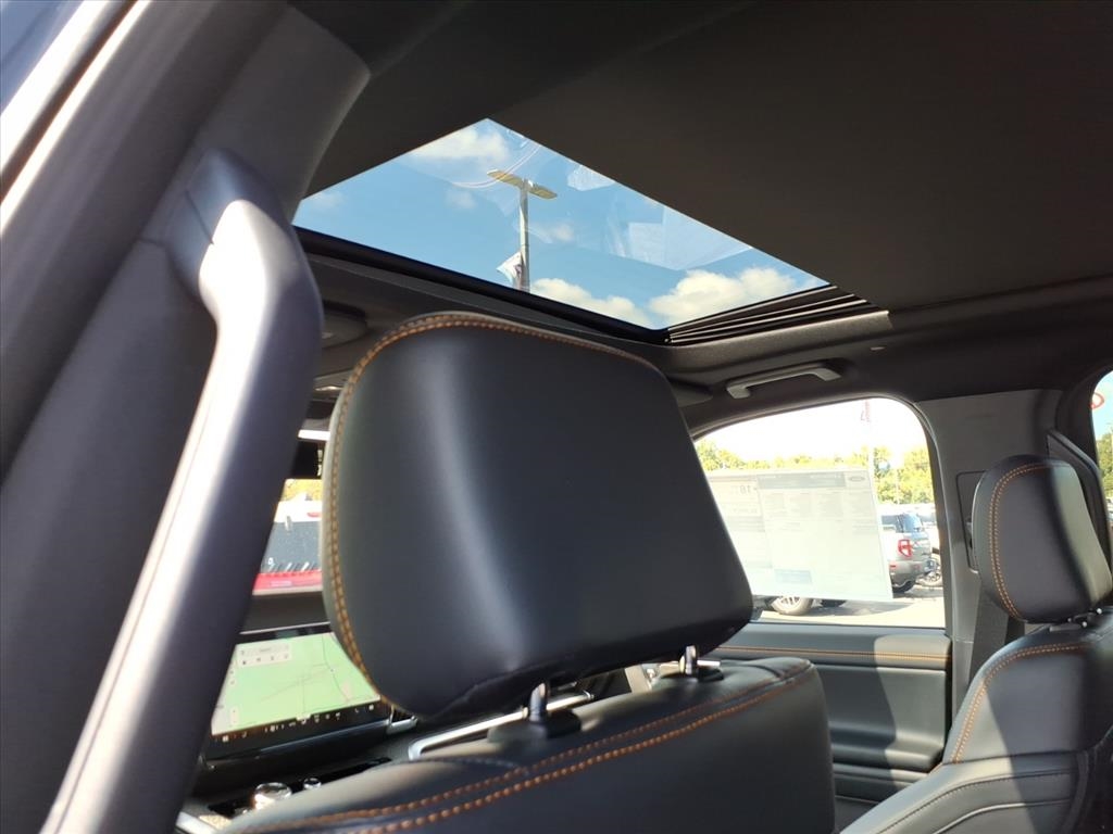 Ford Expedition  2025