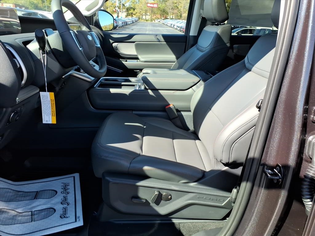 Ford Expedition  2025