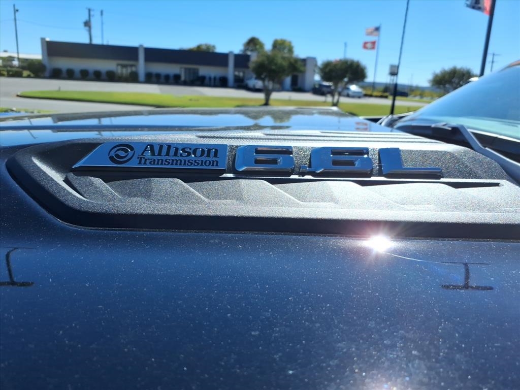 Chevrolet Silverado 2500HD  2025