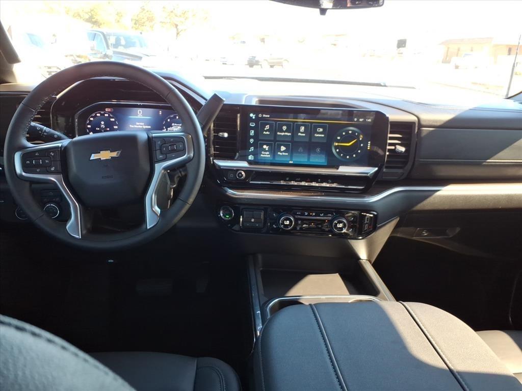 Chevrolet Silverado 2500HD  2025