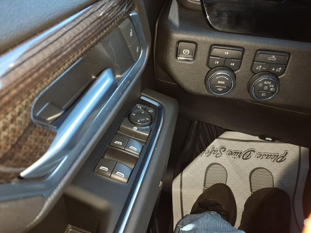 Chevrolet Silverado 2500HD  2025