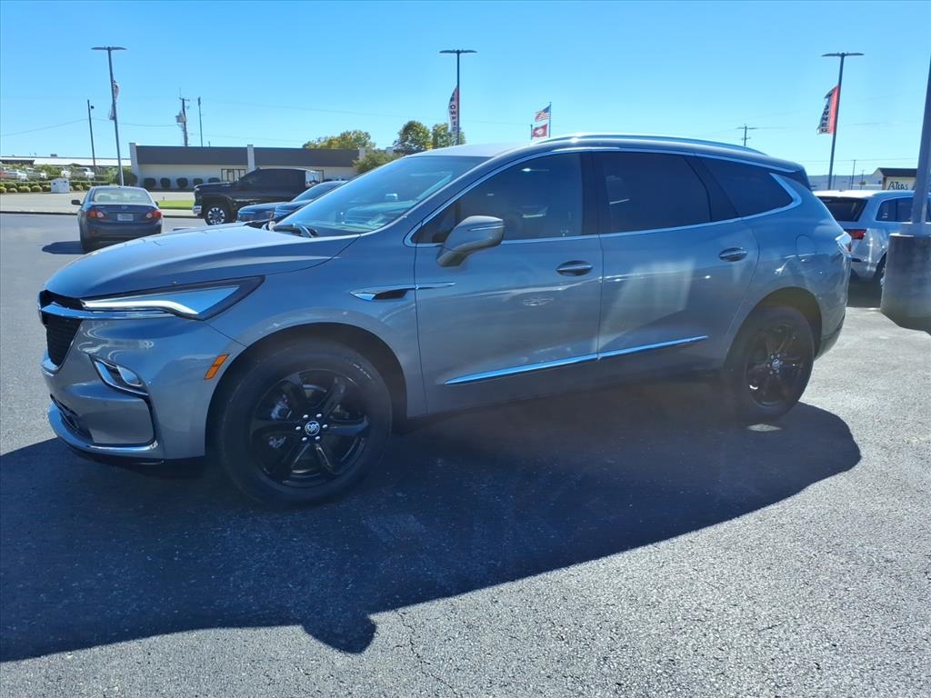 Buick Enclave  2023 Buick Enclave  2023