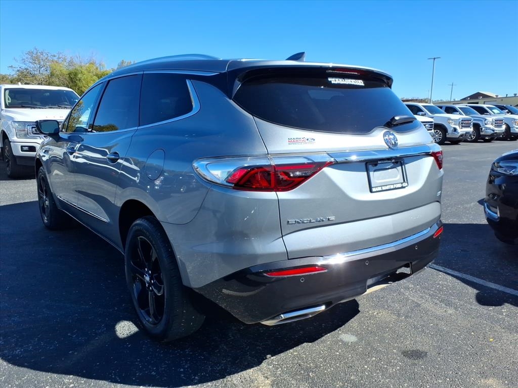 Buick Enclave  2023 Buick Enclave  2023