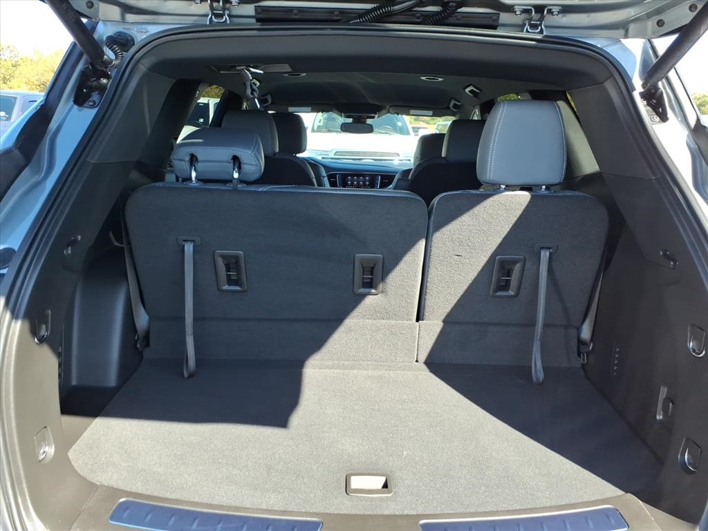 Buick Enclave  2023 Buick Enclave  2023