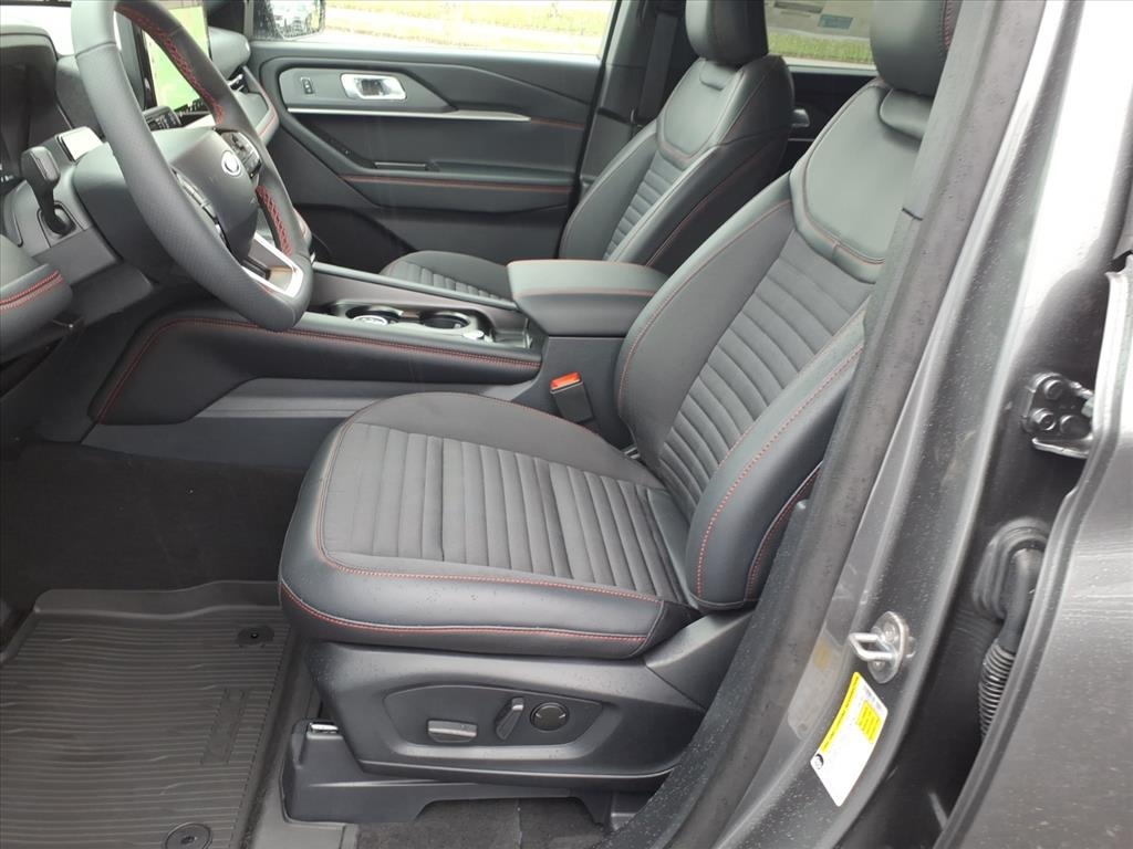 Ford Explorer  2025 Ford Explorer  2025