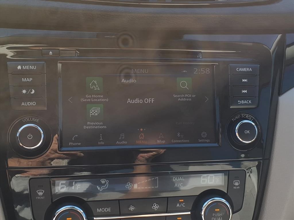 Nissan Rogue Sport  2022