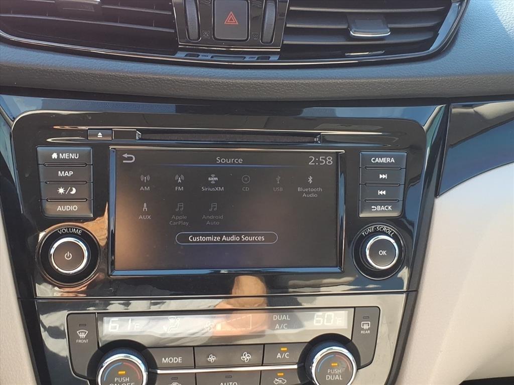 Nissan Rogue Sport  2022