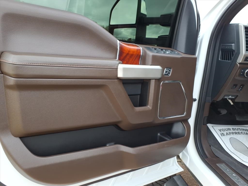 Ford Super Duty F-250 SRW  2022