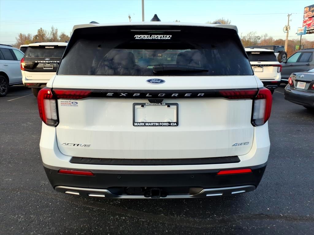 Ford Explorer  2025